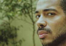 Juane Pelegrín presenta «Elige vida»